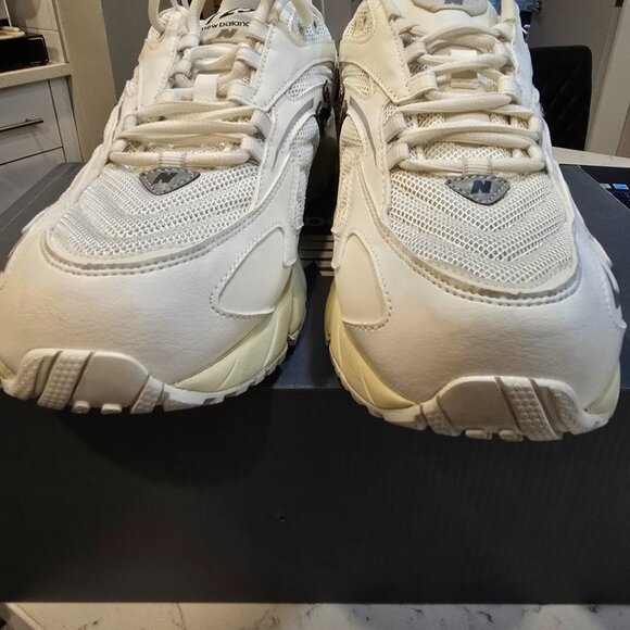 New Balance 725v1 Sea Salt Phantom Bone Mens size 11.5 Shoes Sneakers NEW - Picture 6 of 14